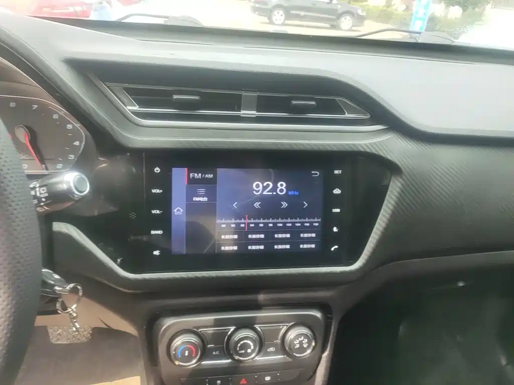 Chery Tiggo 3x — миниатюра 13