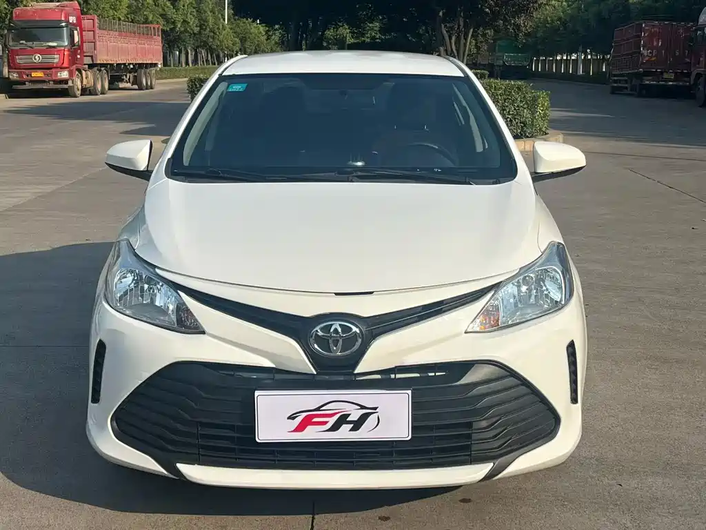 Toyota Vios 1.5L CVT Innovation Edition, фото 2
