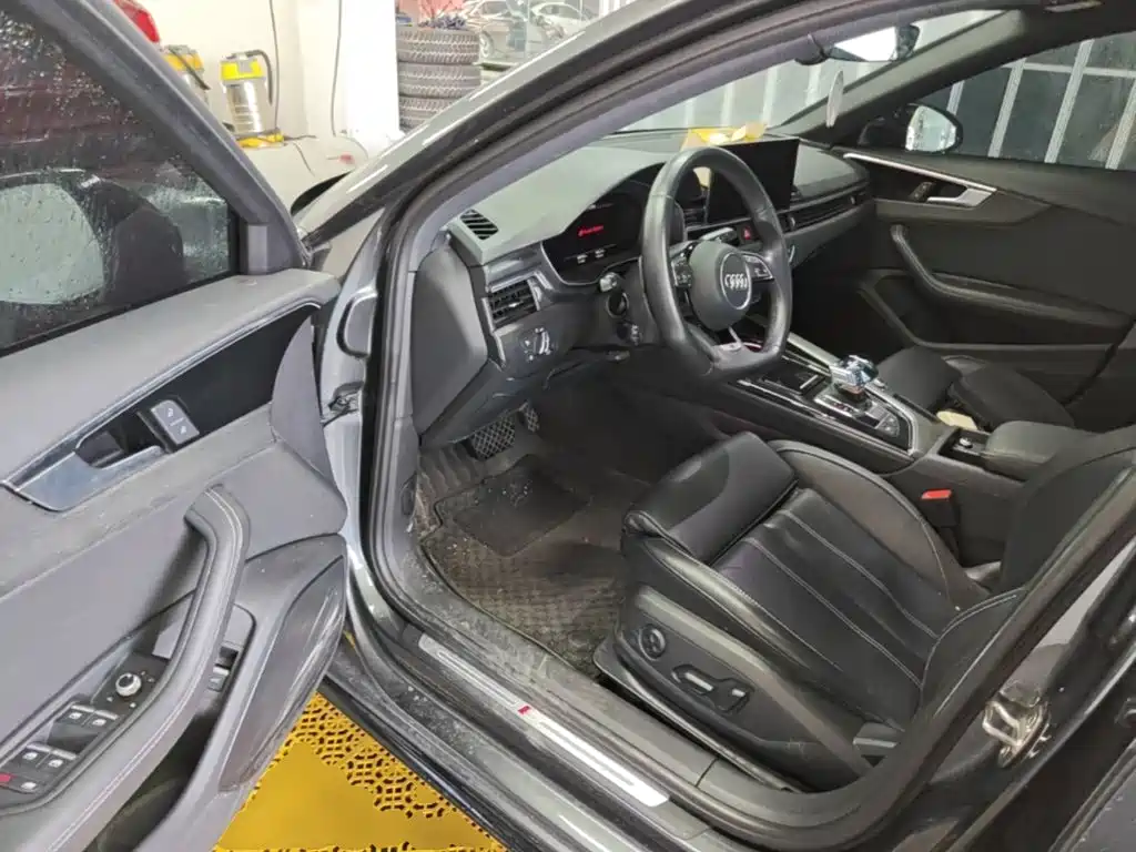 Audi A4L — миниатюра 16