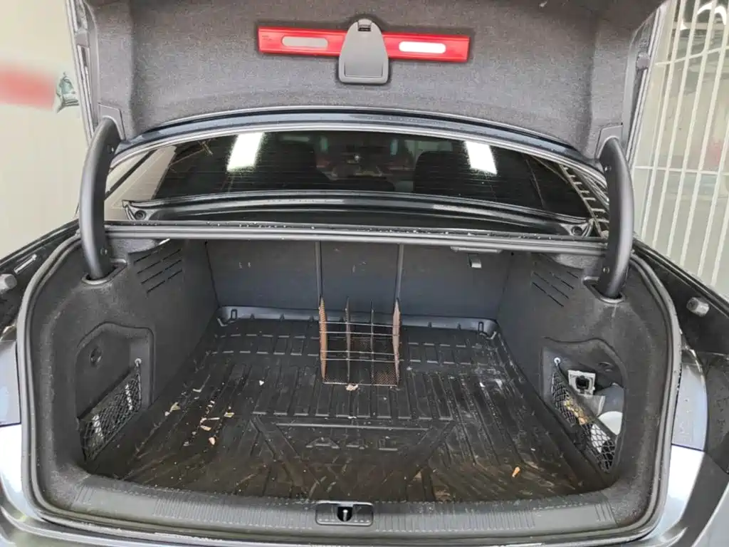 Audi A4L — миниатюра 19