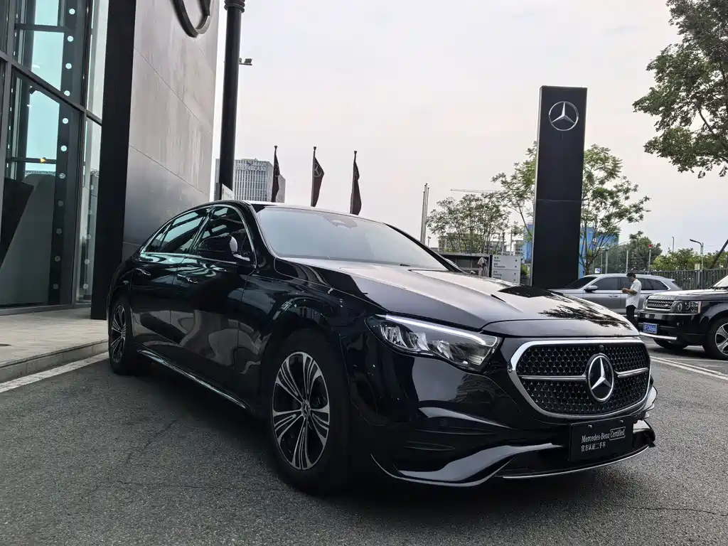 Mercedes-Benz E-Class E 2025 E 260 L Sport
