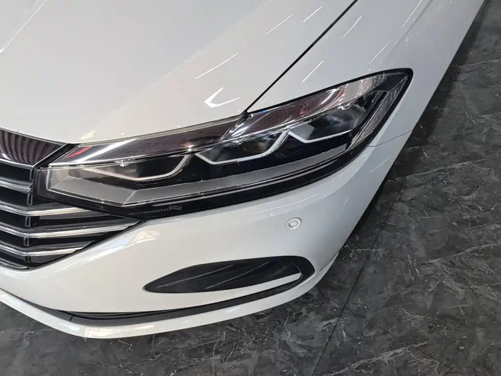 Volkswagen Lavida — миниатюра 24