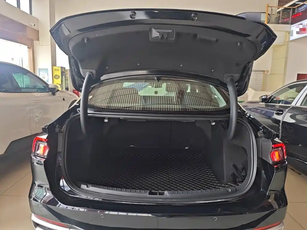 Ford Mondeo — миниатюра 19