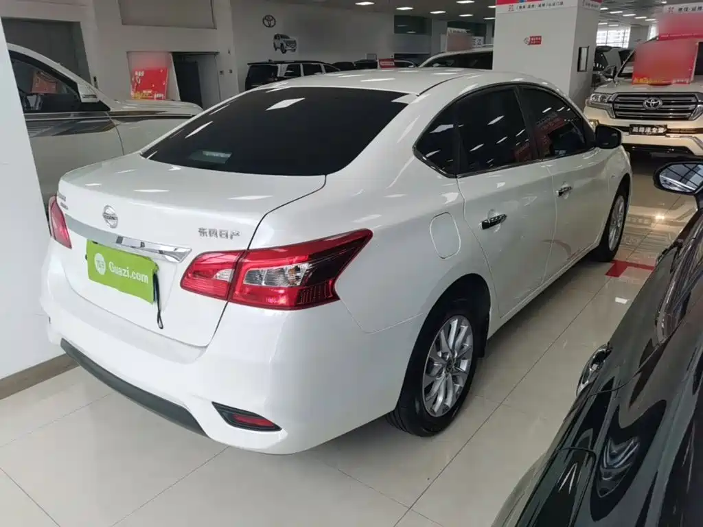 Nissan Sylphy — миниатюра 7