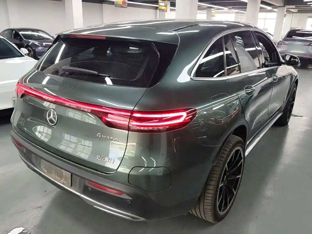 Mercedes-Benz EQC — миниатюра 7