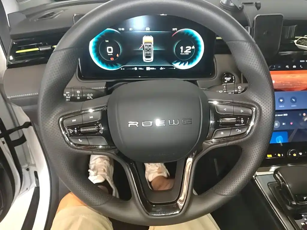 Roewe RX5 — миниатюра 11