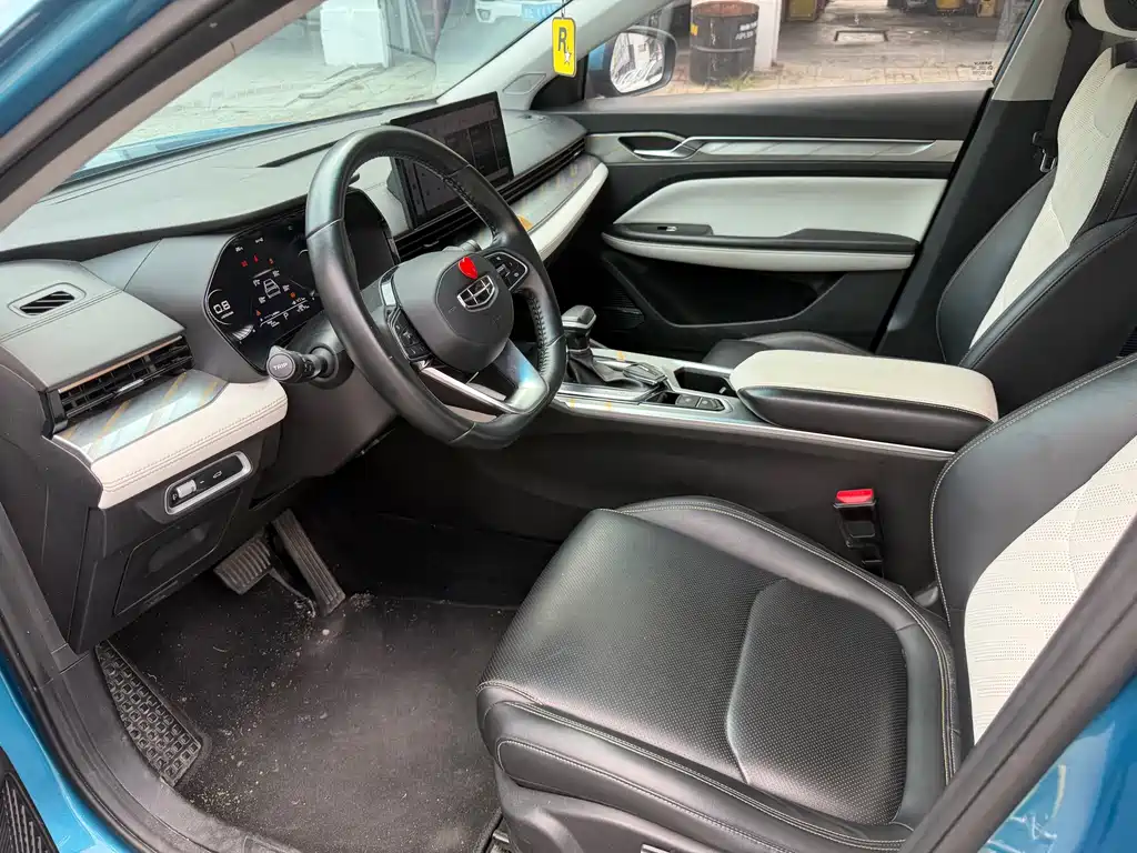 Geely Emgrand L — миниатюра 7