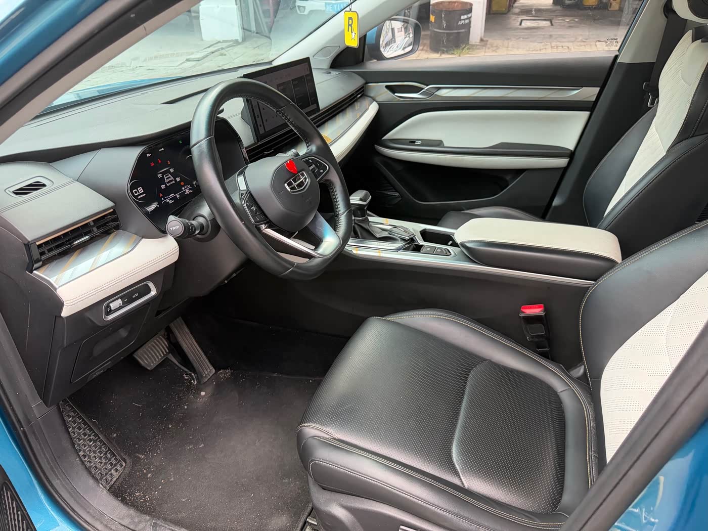 Geely Emgrand L 1.4 л 2022 г. Голубой, пробег 47000 км