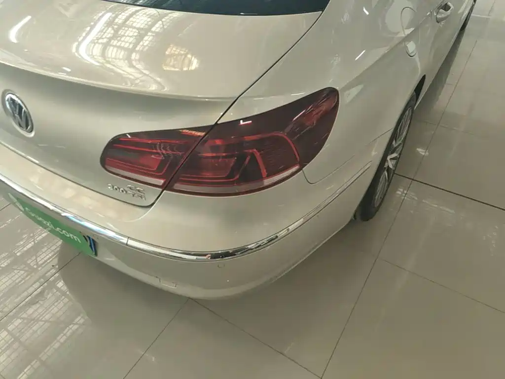 Volkswagen CC — миниатюра 8