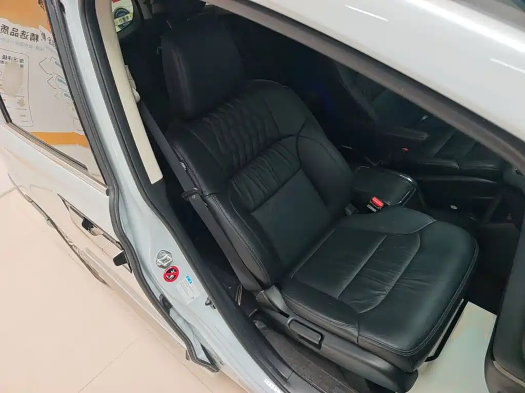 Honda Elysion — миниатюра 25