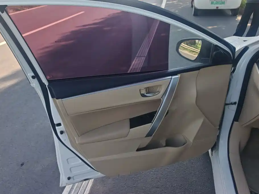 Toyota Corolla — миниатюра 7