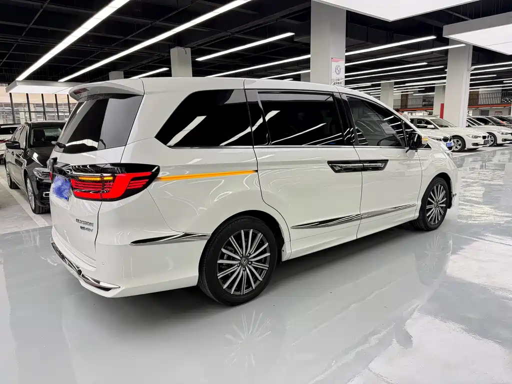Honda Elysion — миниатюра 15
