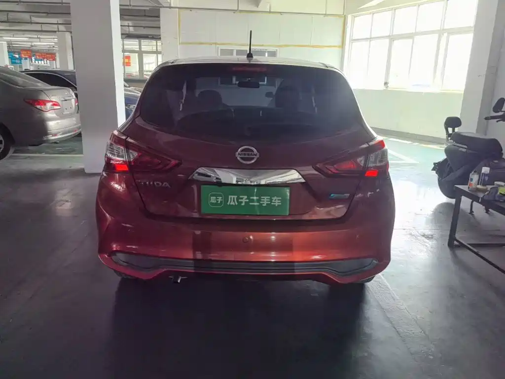 Nissan Tiida — миниатюра 6