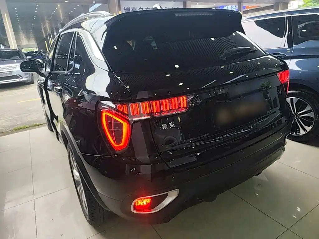 Lynk & Co 01 — миниатюра 5