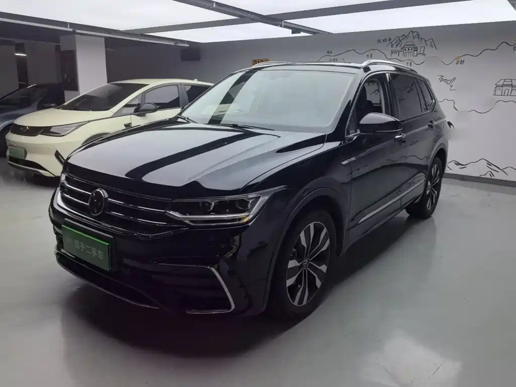 途观L 2022款 330TSI 自动两驱R-Line越享版 2022