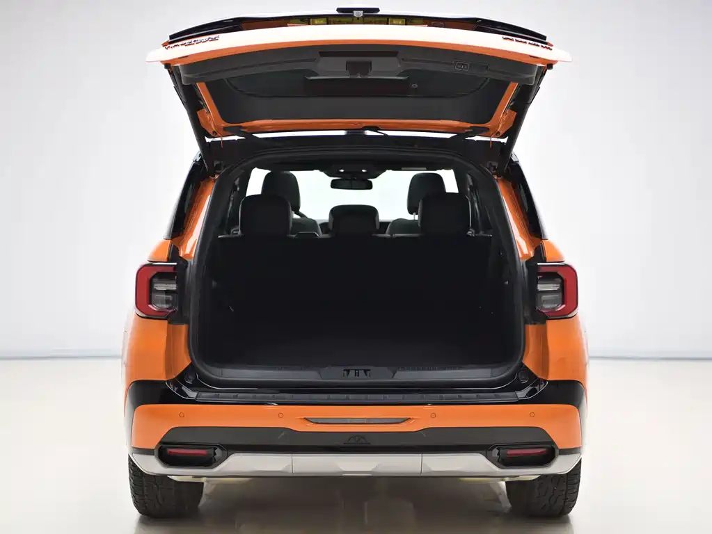 Ford Explorer — миниатюра 10