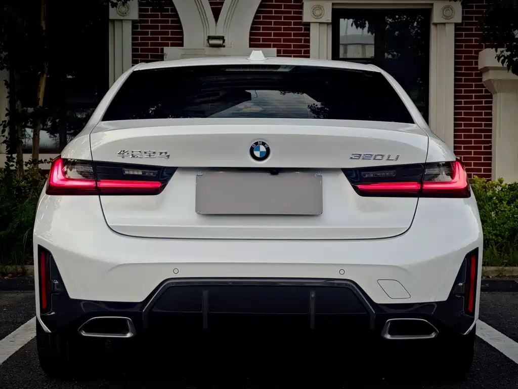 BMW 3 Series — миниатюра 5