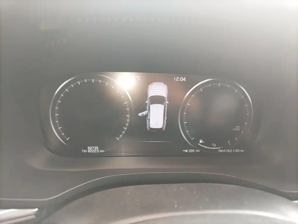Volvo XC60 — миниатюра 12