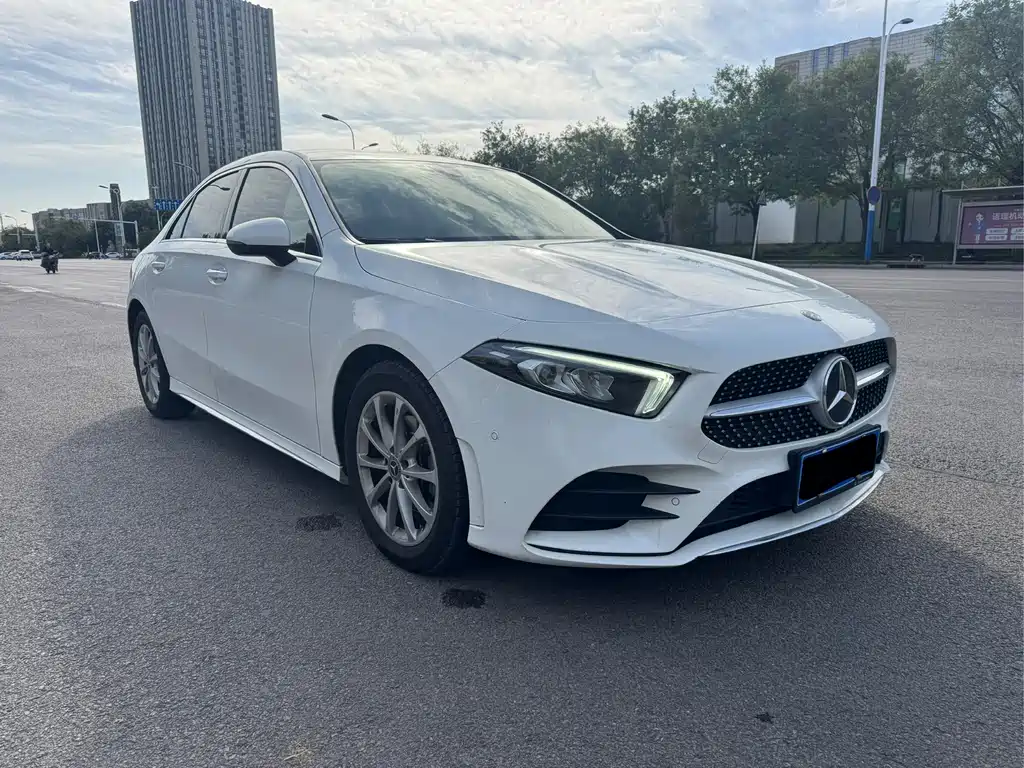 Mercedes-Benz A-Class — миниатюра 3