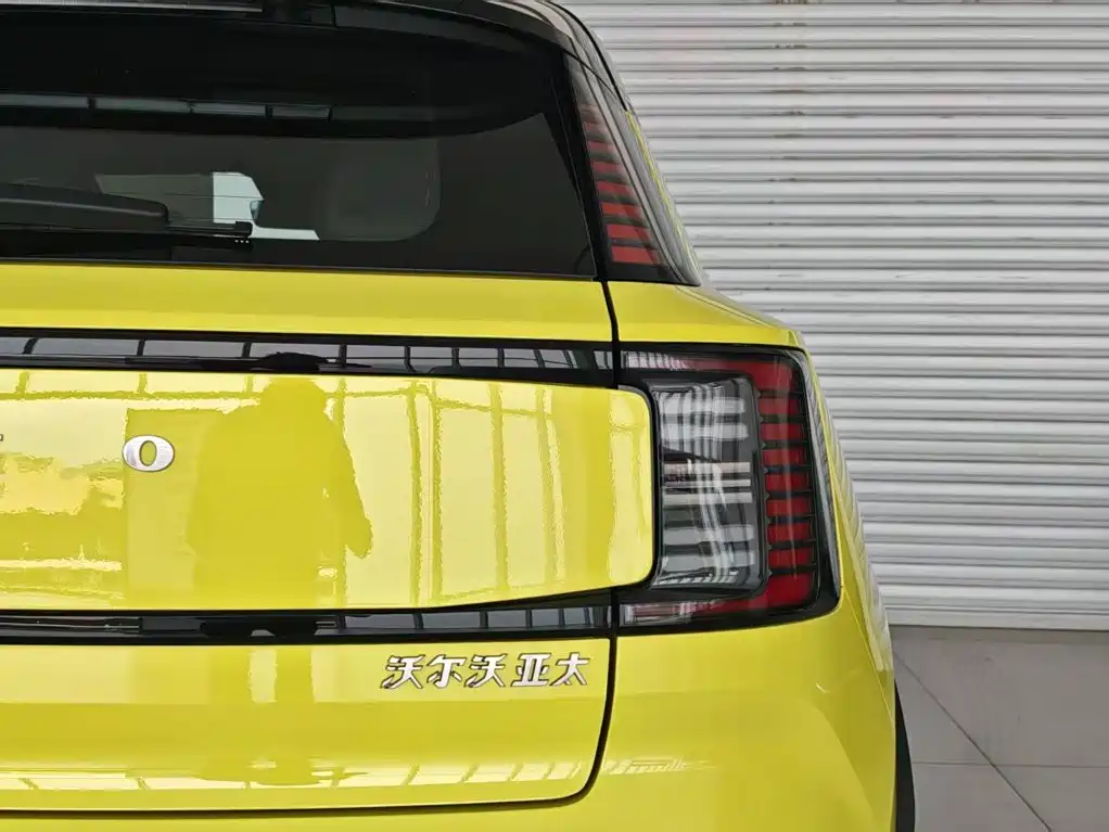 Volvo EX30 — миниатюра 22