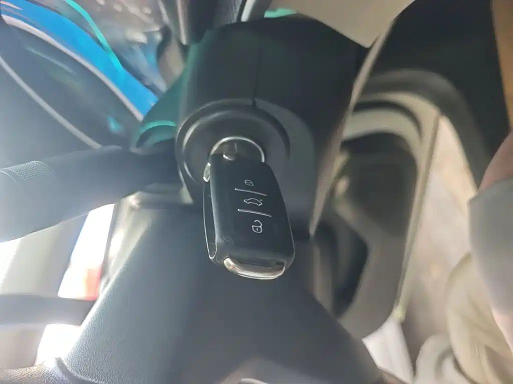 Buick Excelle — миниатюра 9