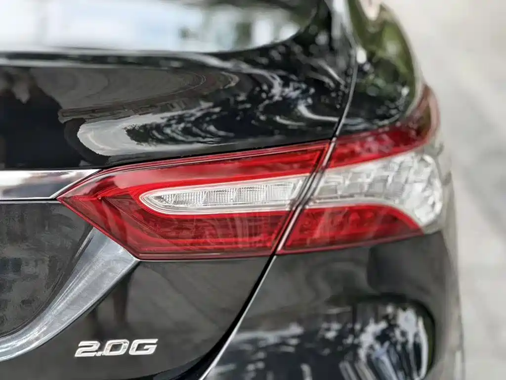 Toyota Camry — миниатюра 7