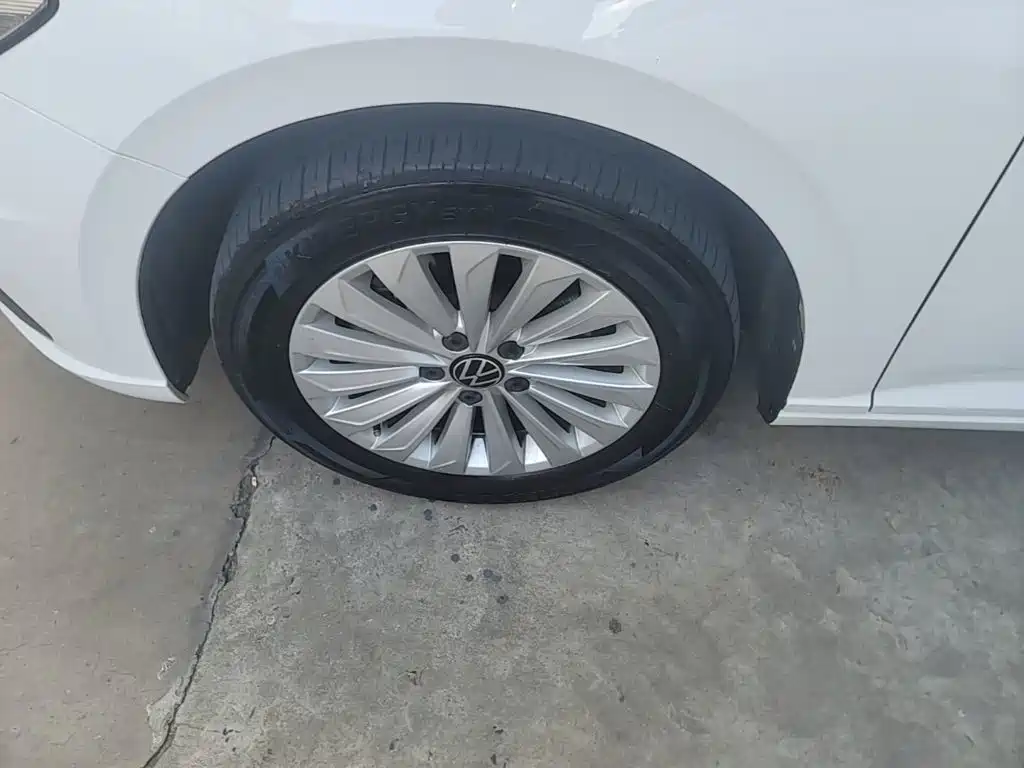 Volkswagen Lavida — миниатюра 23