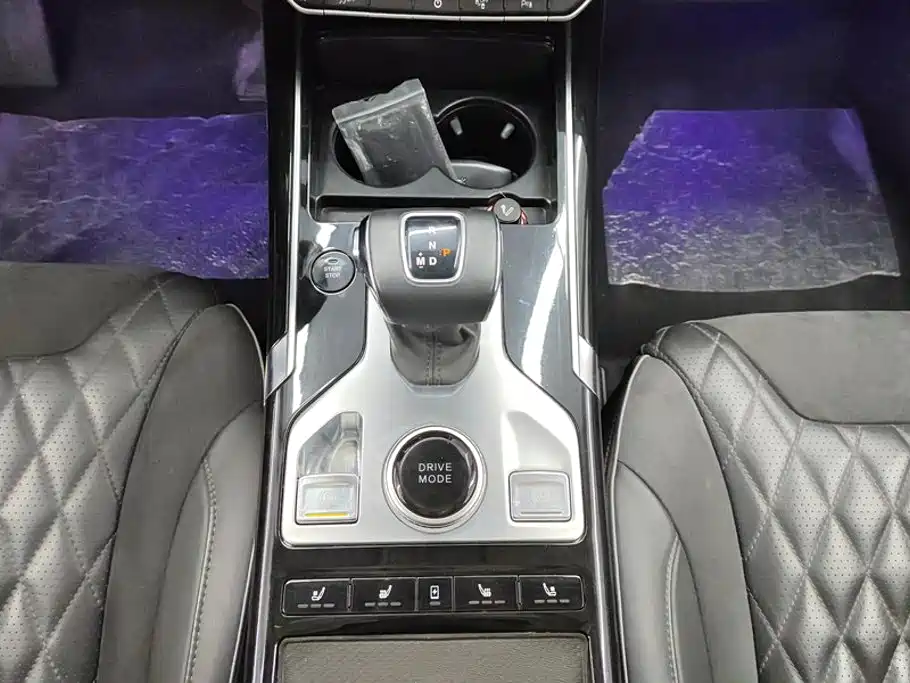 Hongqi Hongqi HS5 — миниатюра 16