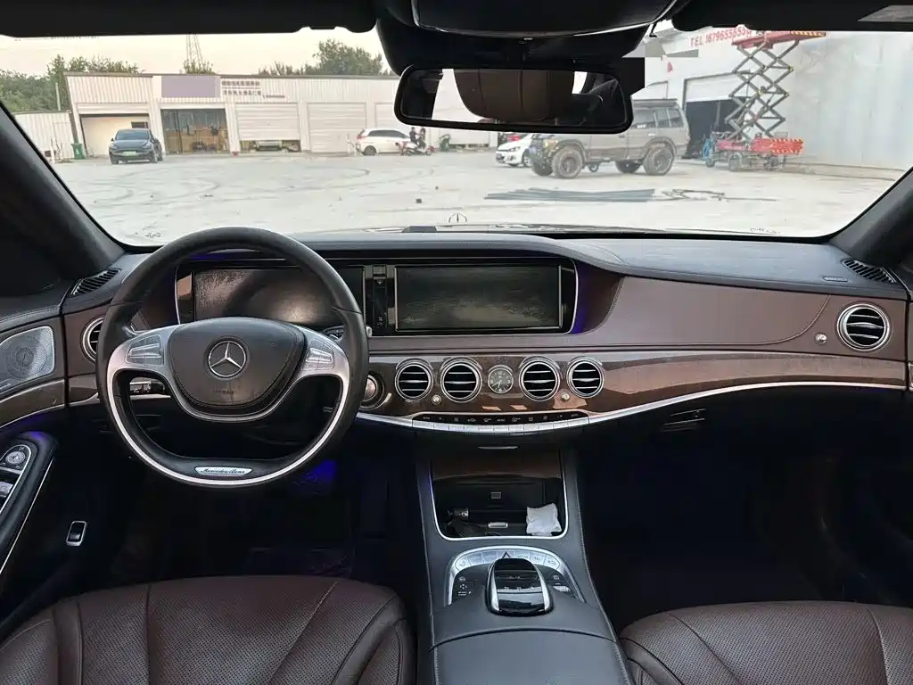 Mercedes-Benz S-Class — миниатюра 5