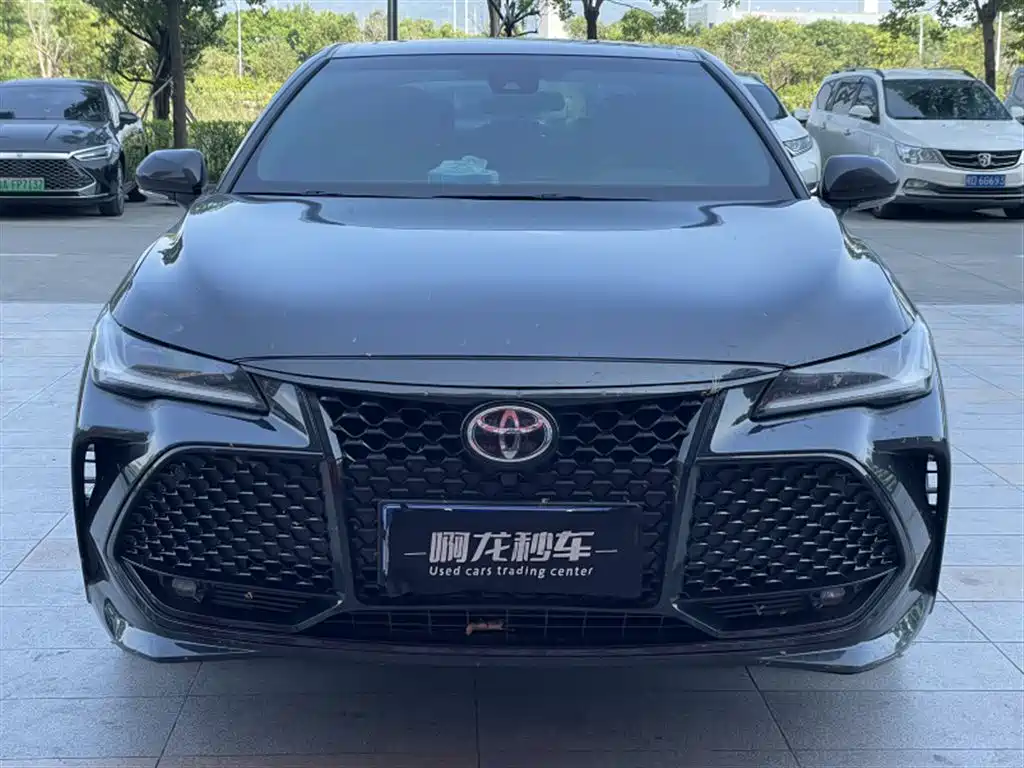 Toyota Avalon — миниатюра 2