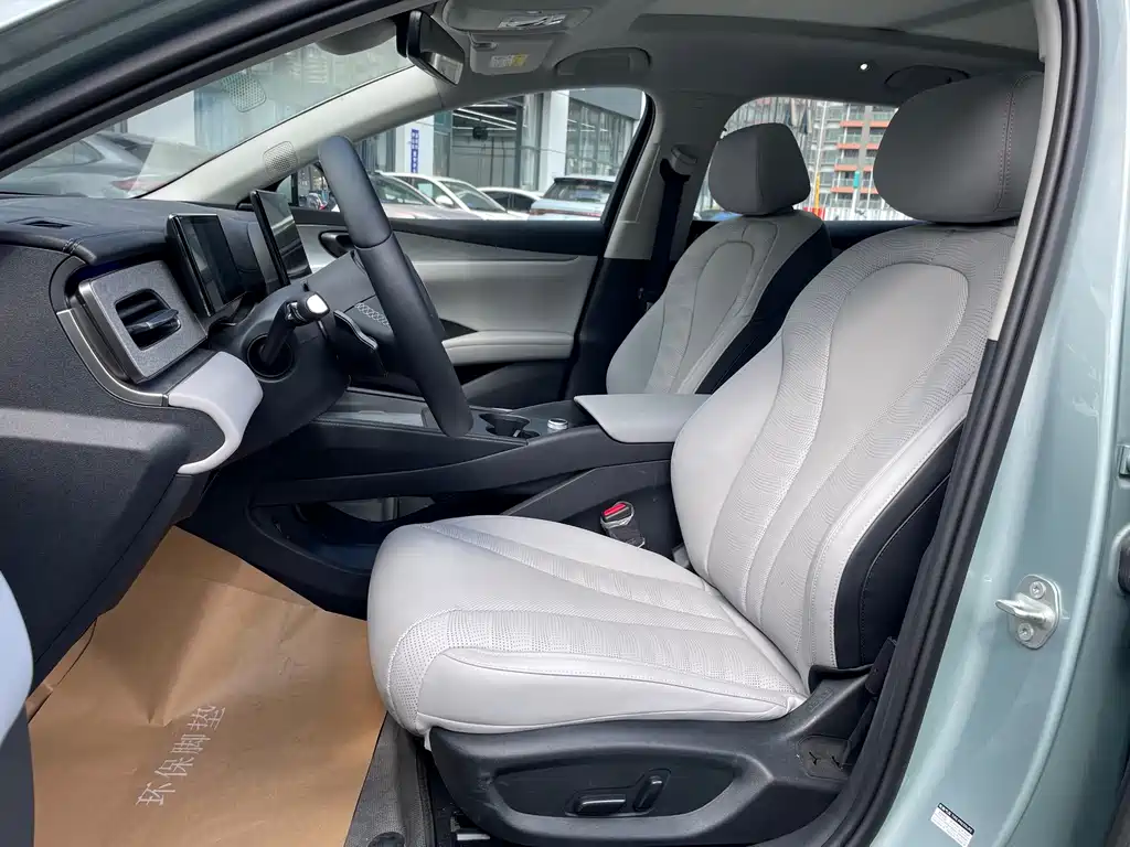 BYD Seal 06 DM-i Touring — миниатюра 9