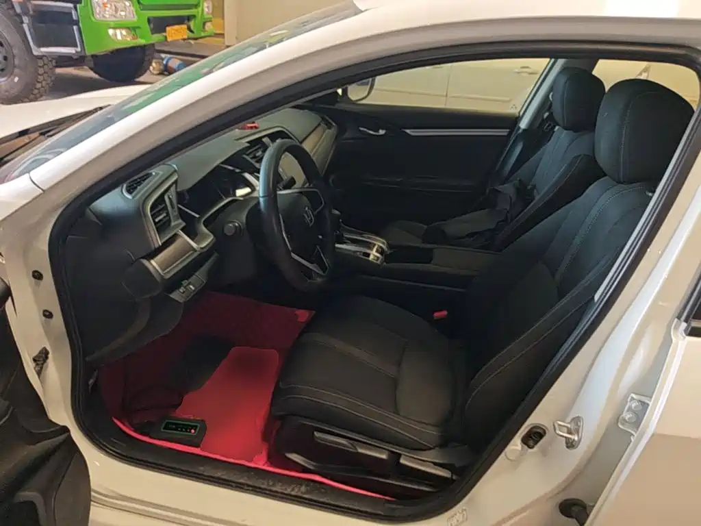 Honda Civic — миниатюра 15