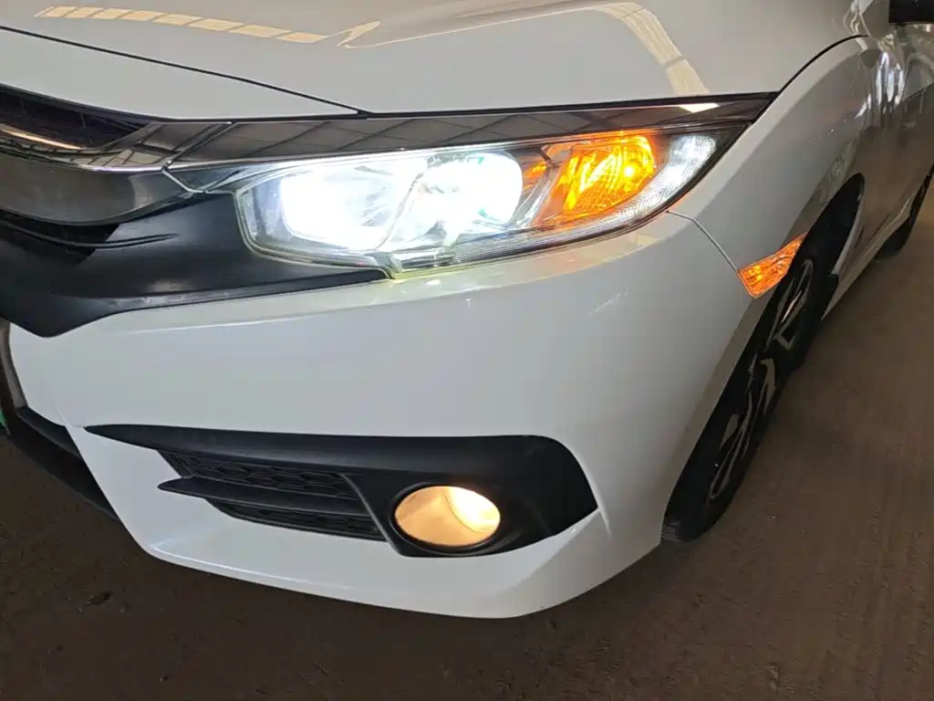 Honda Civic — миниатюра 24