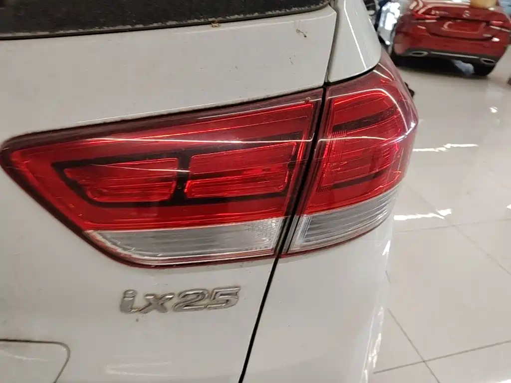 Hyundai ix25 — миниатюра 8