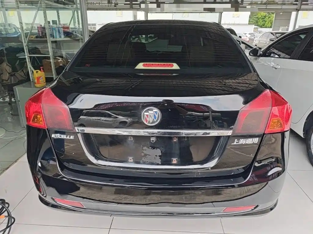 Buick Excelle — миниатюра 6