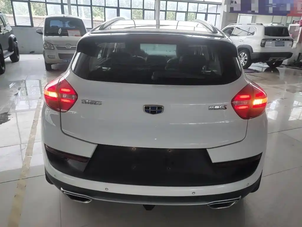 Geely Emgrand GS — миниатюра 6