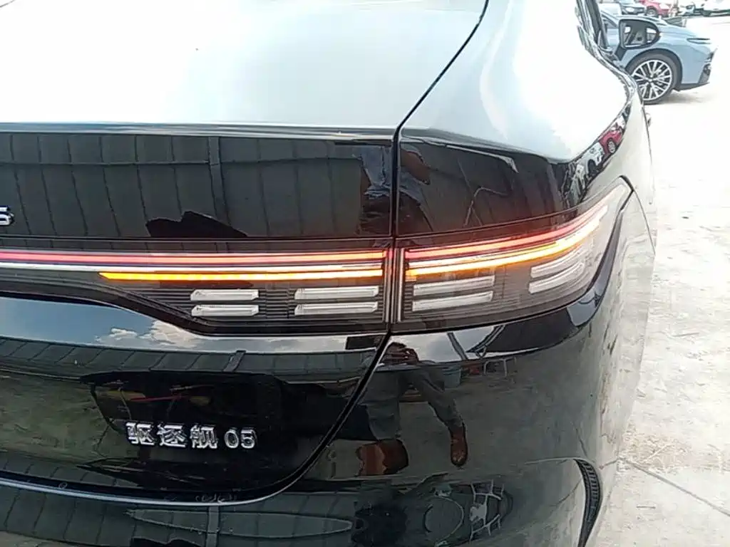 BYD Destroyer 05 — миниатюра 8