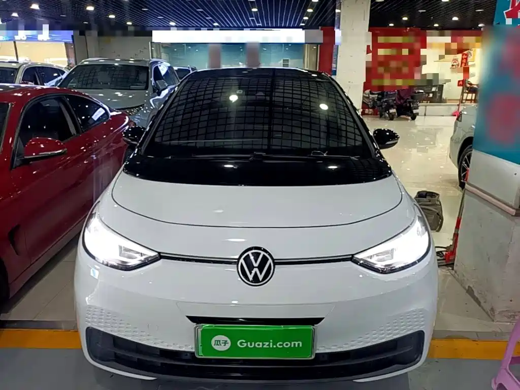 Volkswagen ID.3 — миниатюра 3