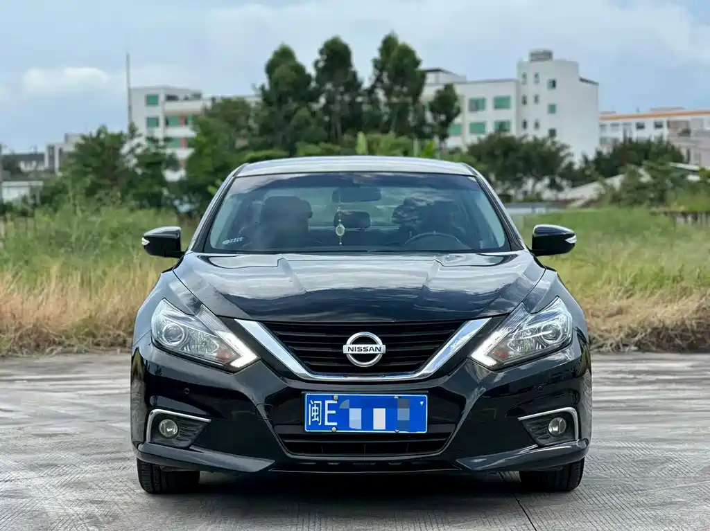 Nissan Teana — миниатюра 2