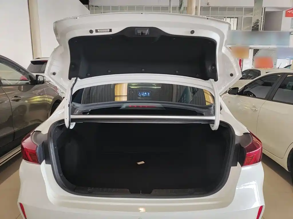 Changan Eado — миниатюра 19