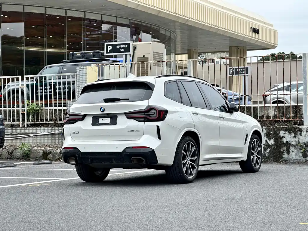 BMW X3 — миниатюра 3