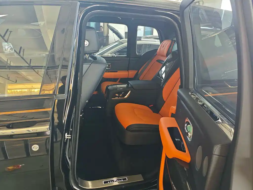 ROLLS-ROYCE CULLINAN