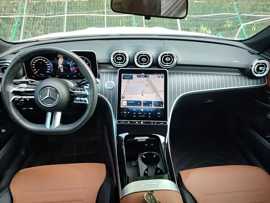 Mercedes-Benz C-Class — миниатюра 10