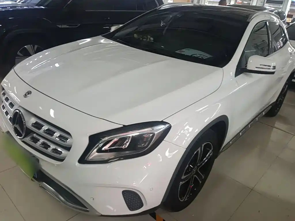 Mercedes-Benz GLA — миниатюра 2
