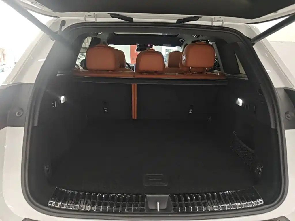 Li Auto Li L6 — миниатюра 19