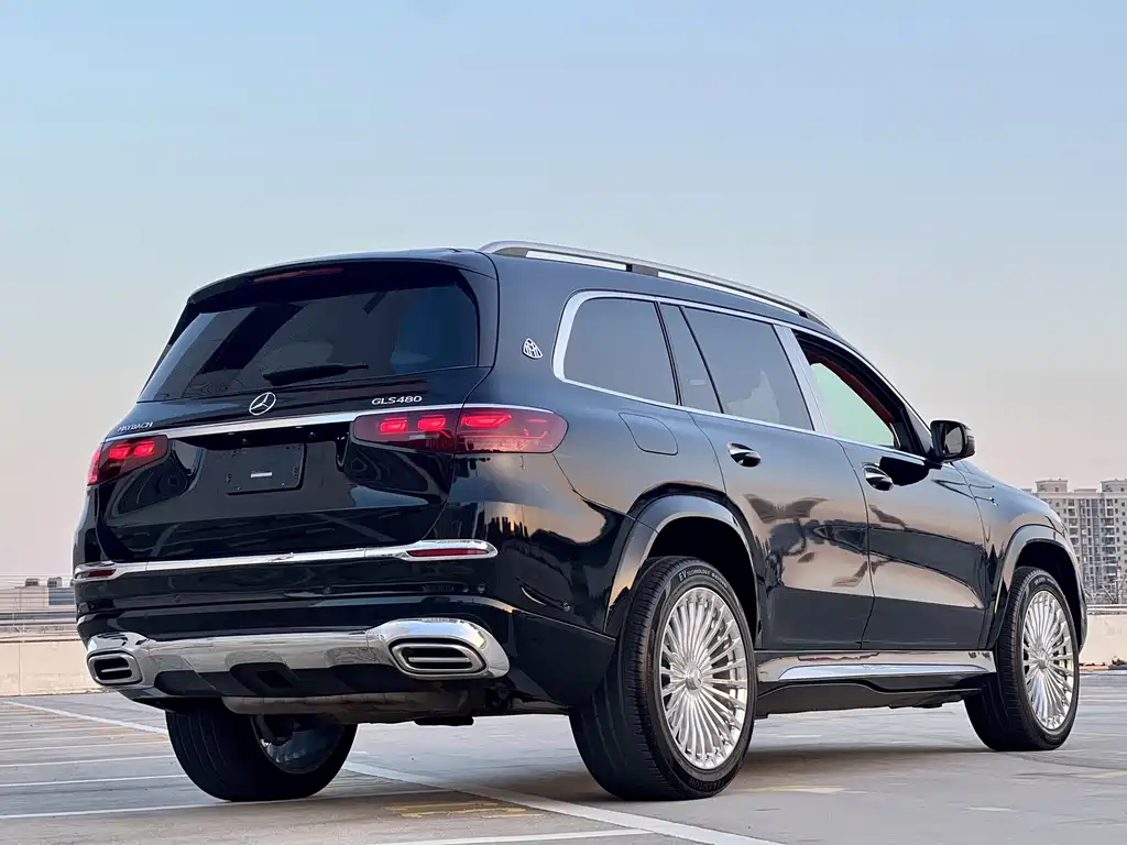 Mercedes-Benz GLS — миниатюра 13