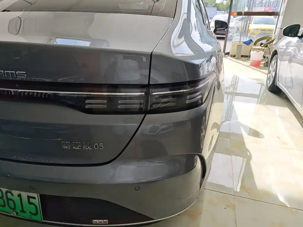 BYD Destroyer 05 — миниатюра 24