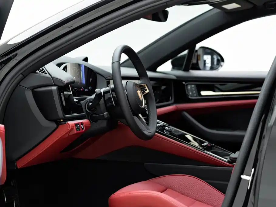 Porsche Panamera — миниатюра 9