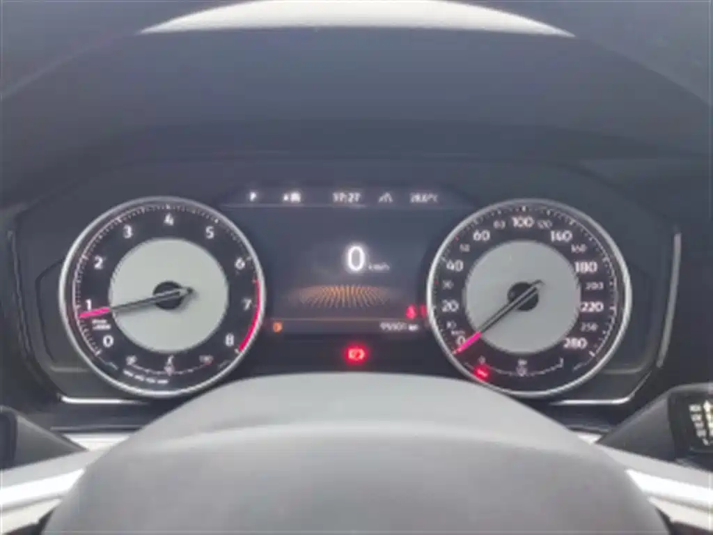 Volkswagen Touareg — миниатюра 5