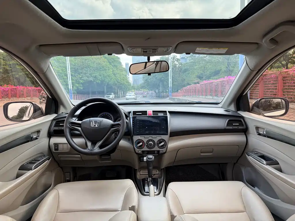 Honda City Classic — миниатюра 12